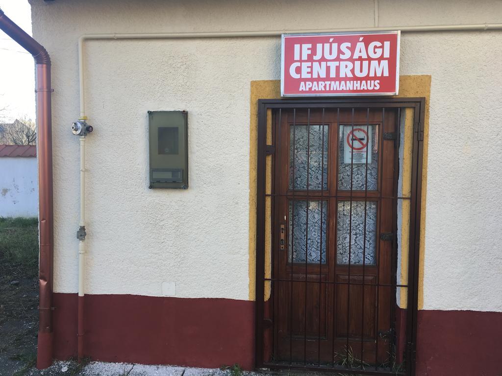 Centrum Panzio Kaposvár Extérieur photo